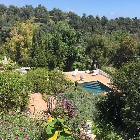 Finca La Tierra - Adults Only Bed & Breakfast Mijas